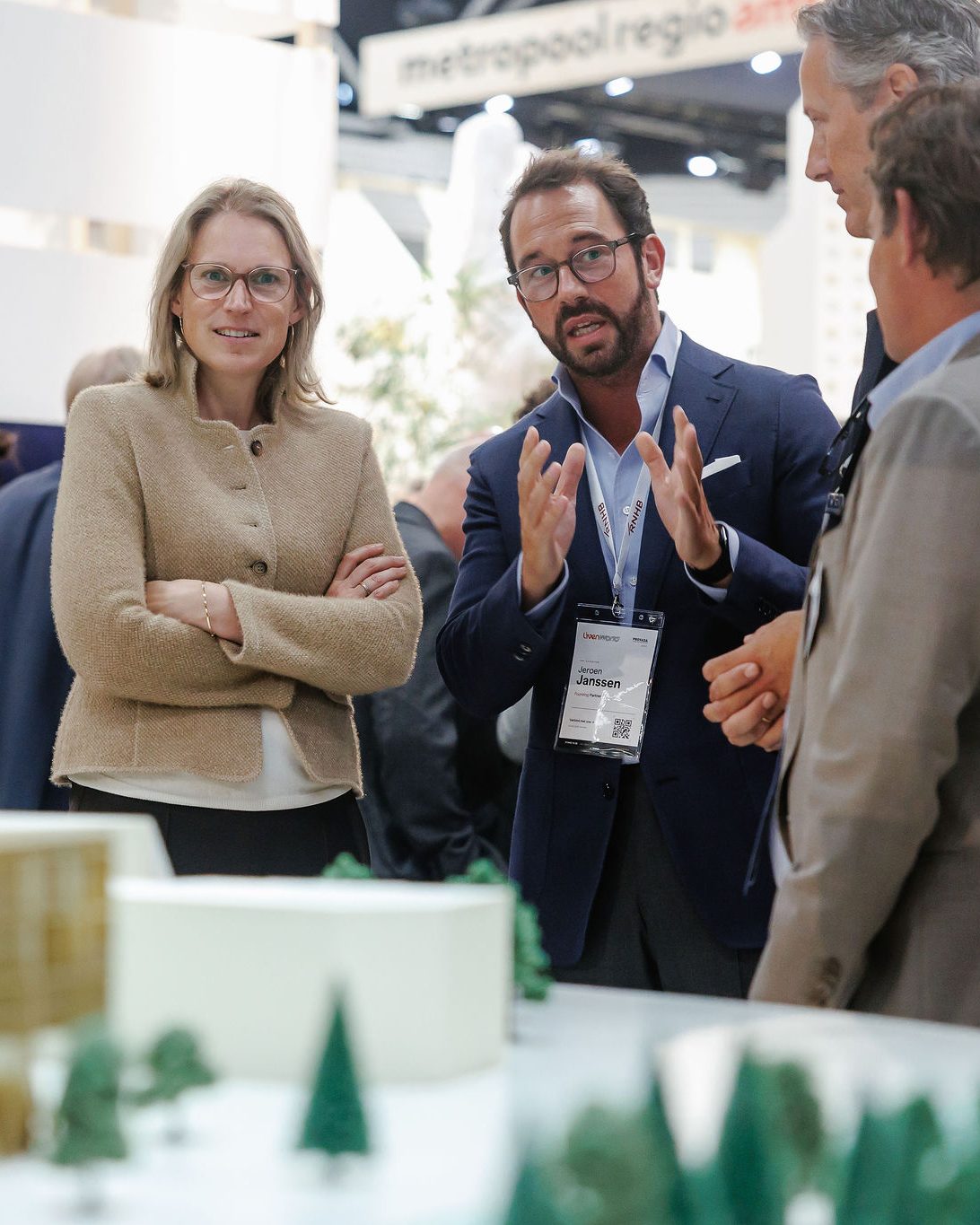 Jeroen Janssen explaining a scheme at the Liven World stand, Provada 2026, RAI Amsterdam